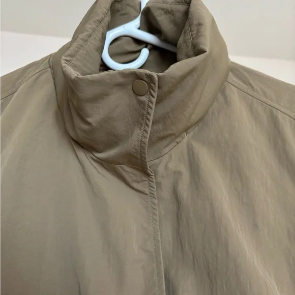 Lululemon Brown/Olive Green Women's Jacket - Picture 2 of 6